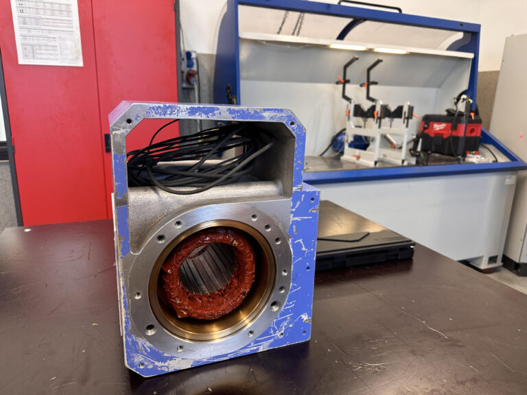 Demontaż silnika i diagnostyka Demontaż silnika i diagnostyka