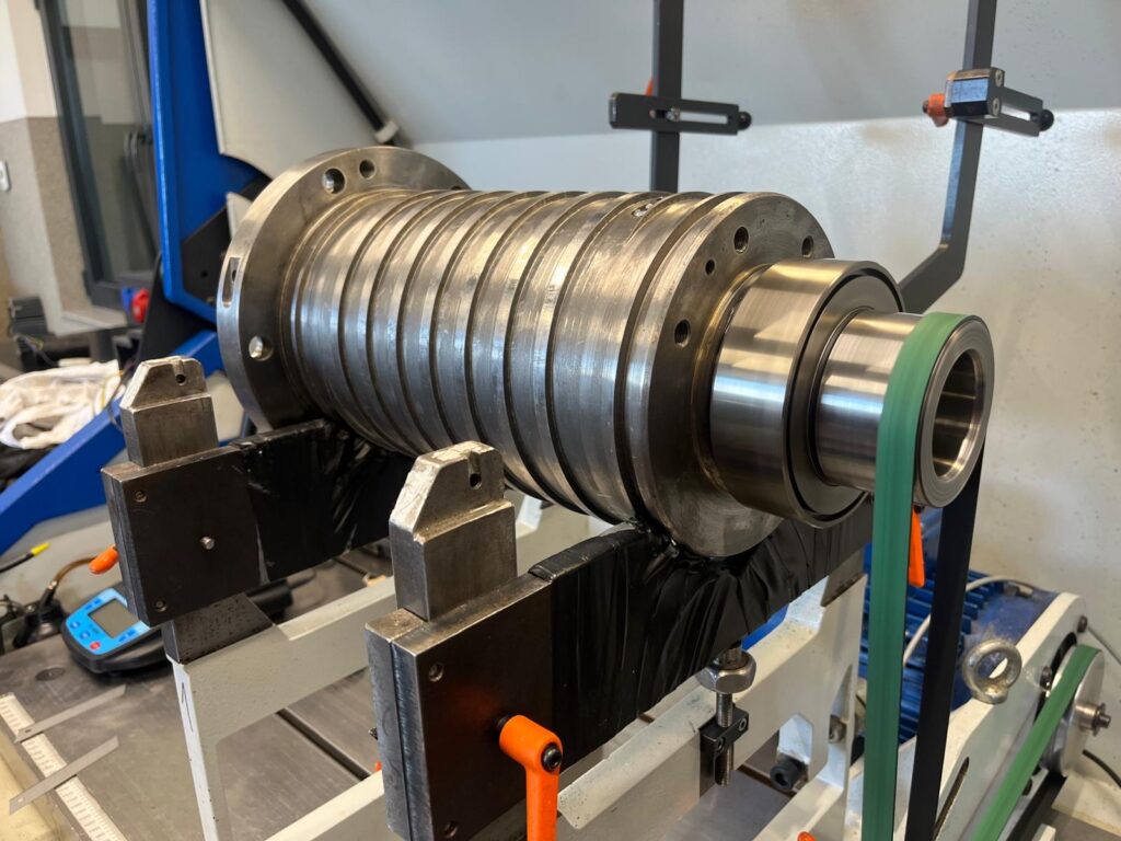 serwisowanie wrzeciona mazak