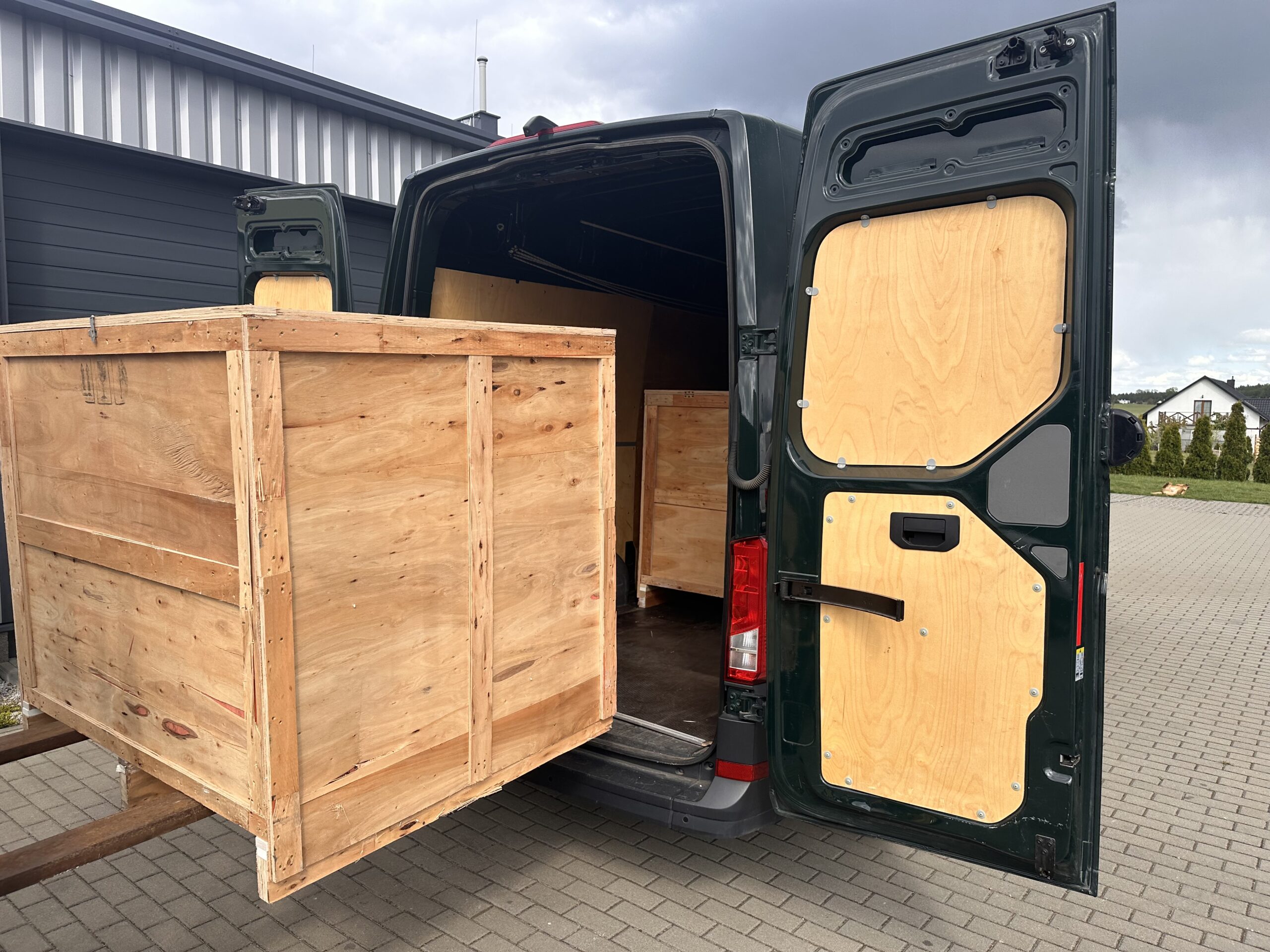 Zabezpieczenie wrzeciona w skrzyni transportowej