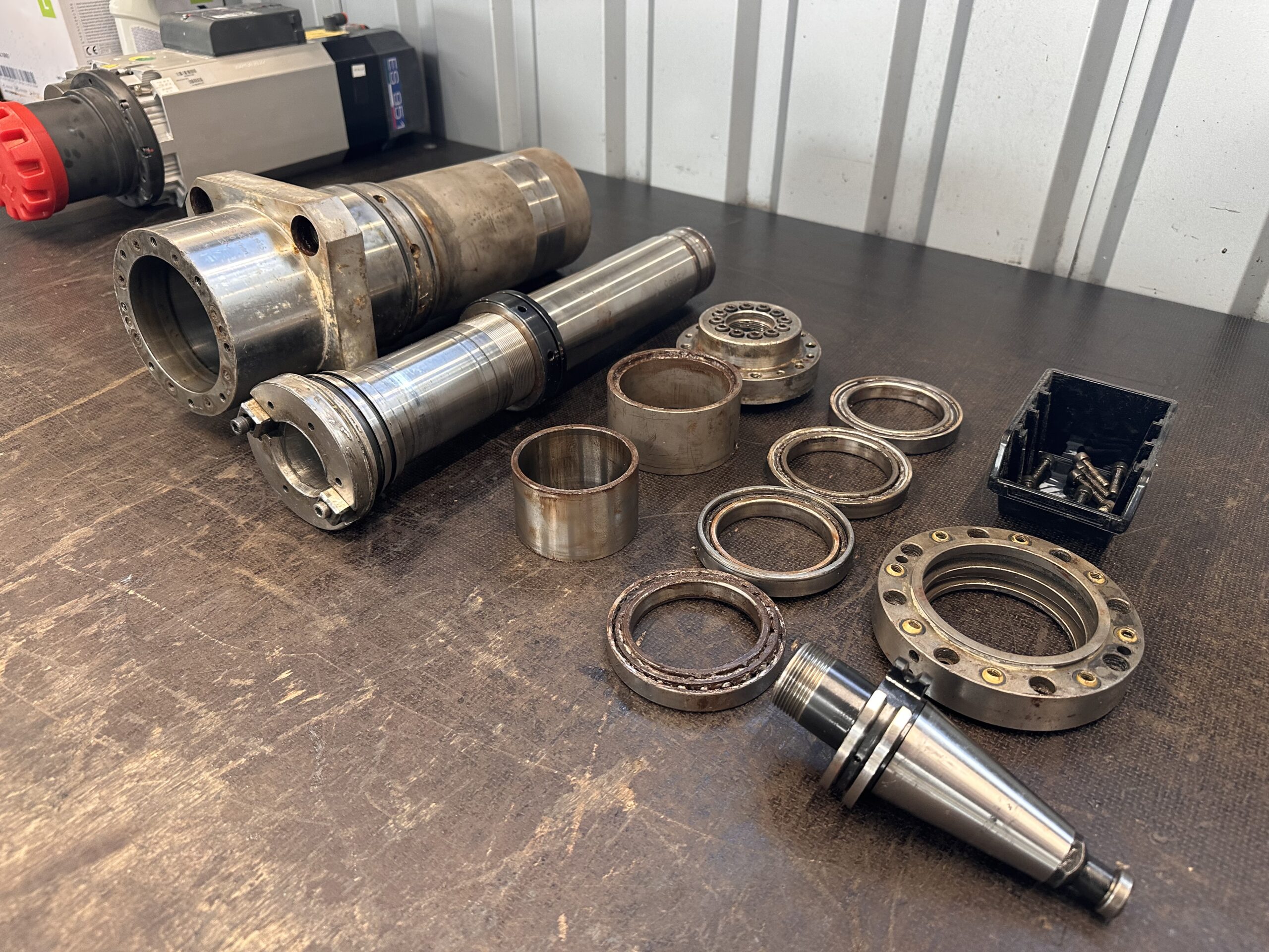 Profesjonalna naprawa wrzeciona GMN TE120sx400-61913 w serwisie BMS Naprawa wrzeciona GMN TE120sx400-61913