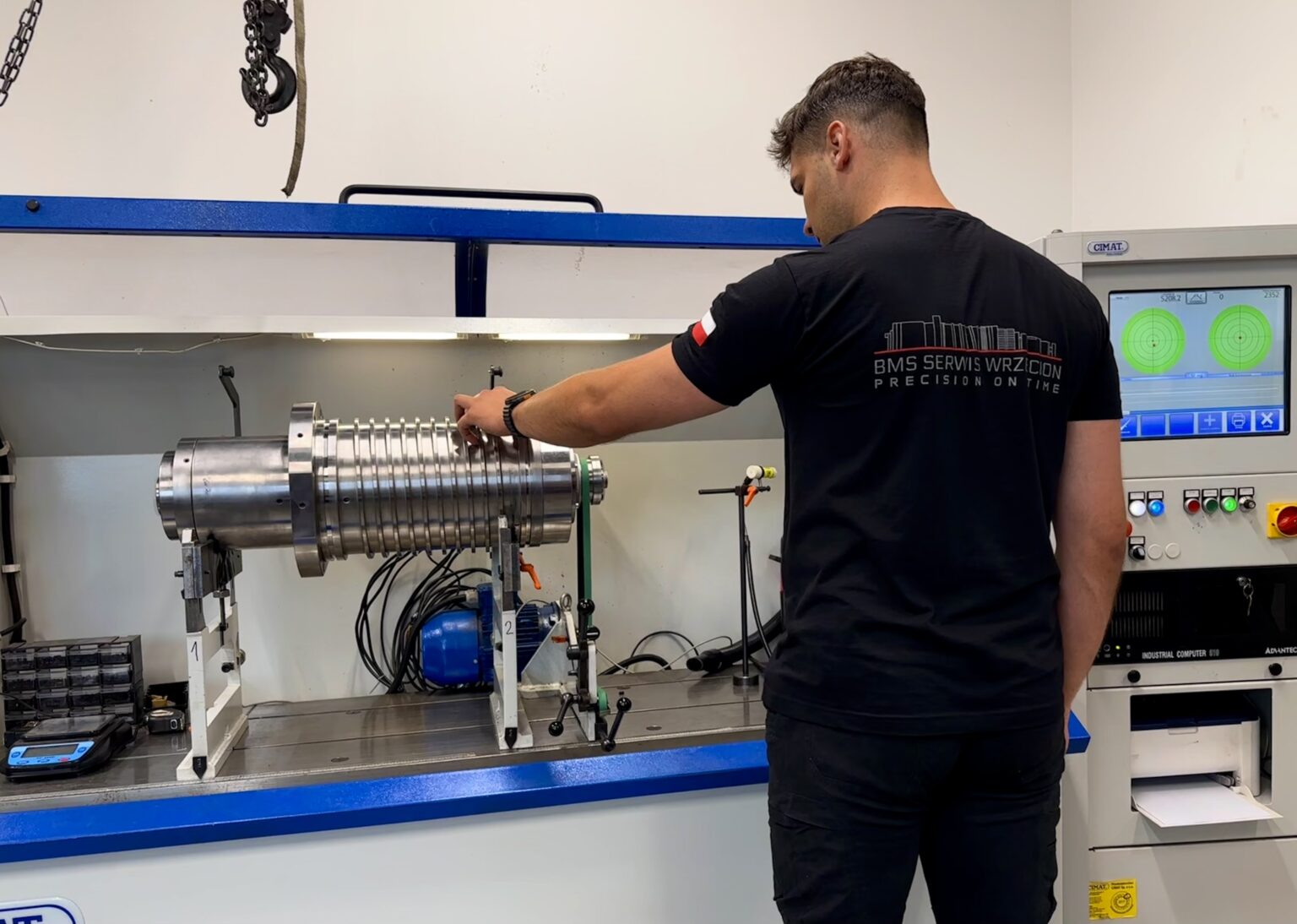 Wyważanie wrzeciona CNC po regeneracji – etap końcowy serwisu
