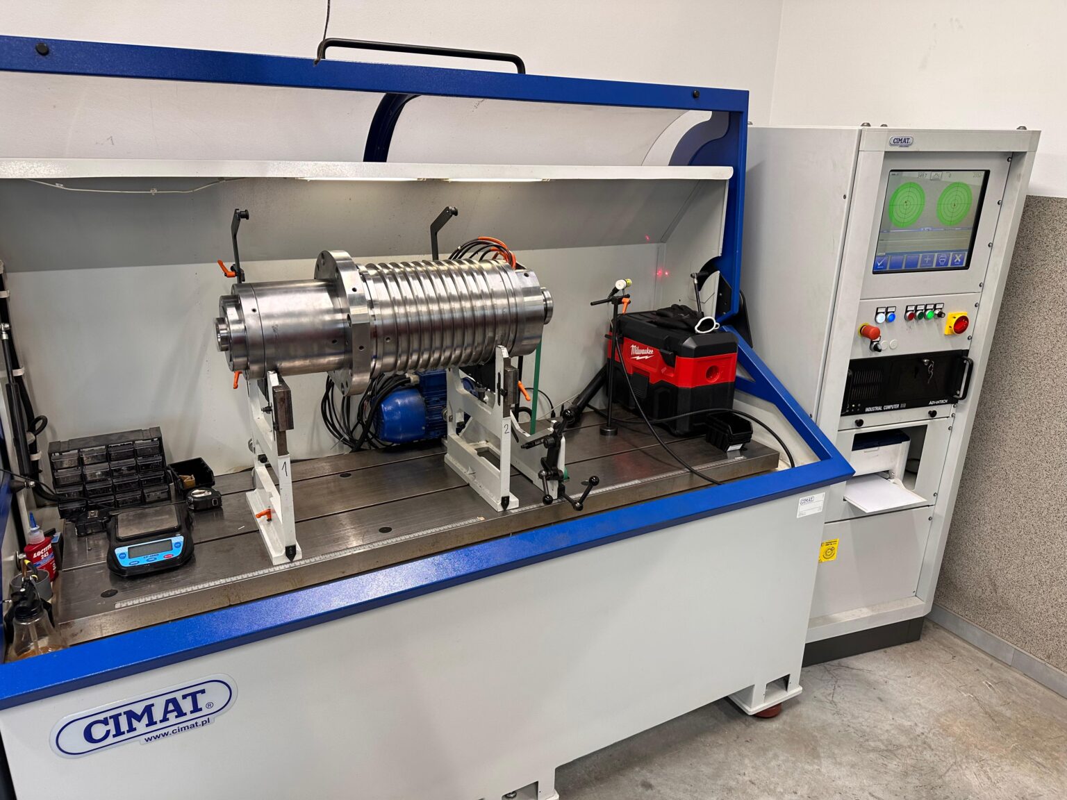 Specjalistyczny serwis elektrowrzecion CNC – kompleksowa regeneracja Specjalistyczny serwis elektrowrzecion CNC – naprawa precyzyjna